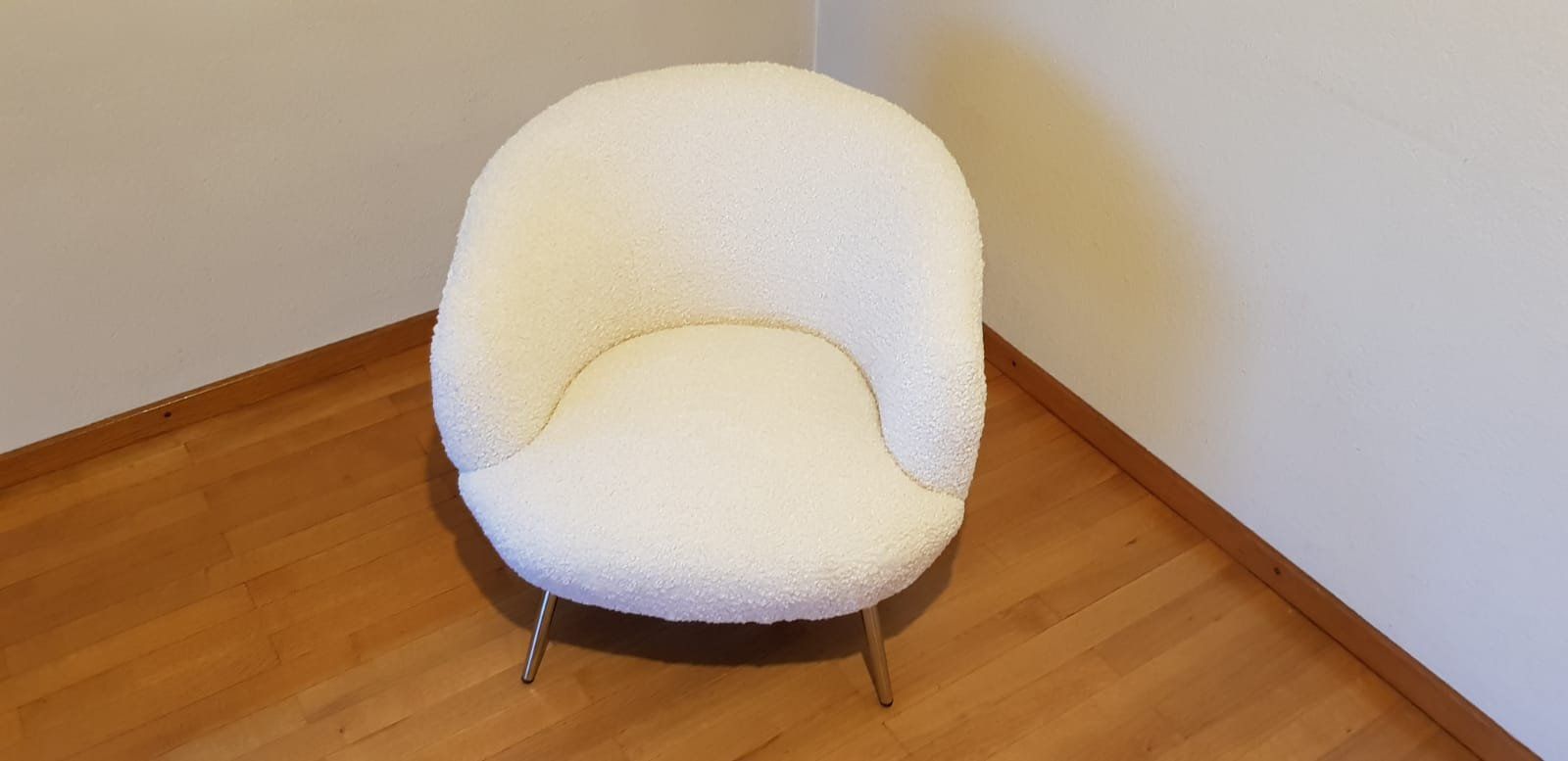 Poltrone: Sessel / Loungesessel / Stuhl Stube – Nuovo (secondo la descrizione) da Unterägeri venduto da Chartbreaker 8