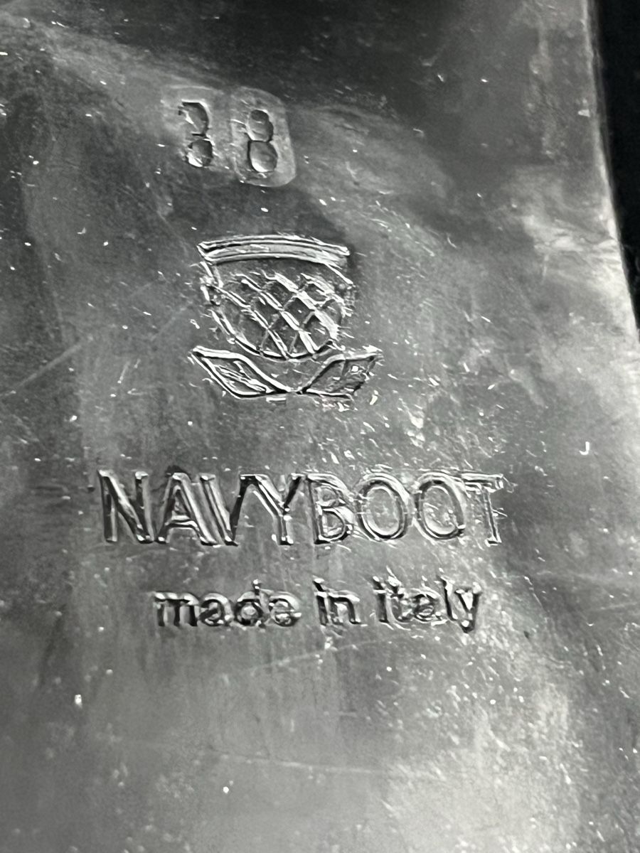 Navyboot Damenschuhe: Stiefel, Navy Boot, schwarz – Gebraucht aus Chur von Moca17 6
