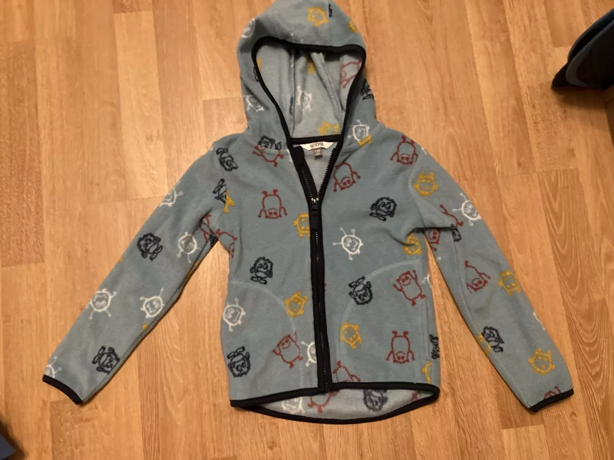 Jacken & Mäntel: Fleecejacke Gr. 116 – Gebraucht aus Emmenbrücke von JJ_89
