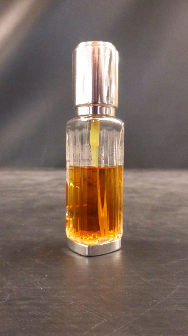 Dior Parfums & Eau de Toilette: Christian Dior Diorella Parfum – D'occasion à Basel par bk_brockibasel 1