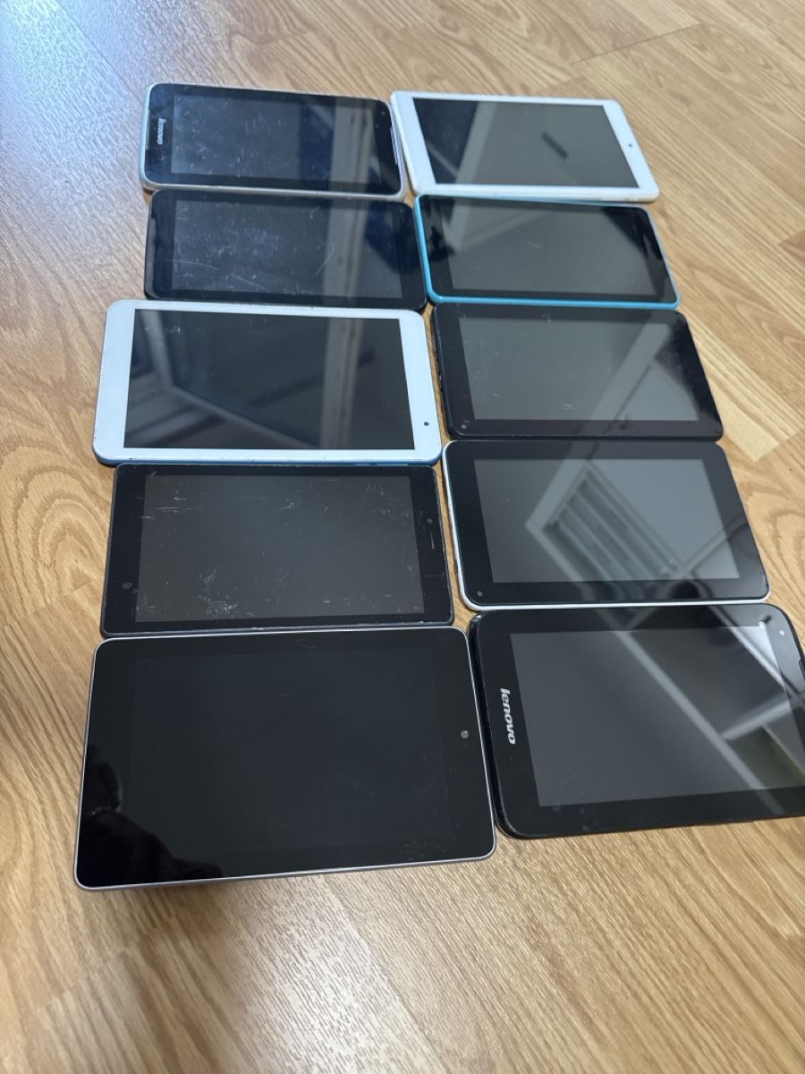 Tablet PC: 10 Tablet  Mix different sizes   – Difettoso da Riehen venduto da Top-Quality 2