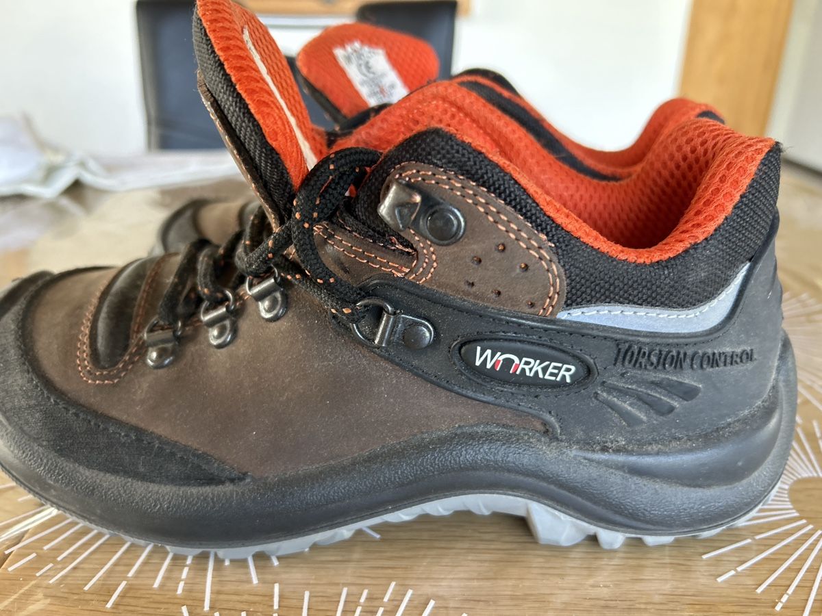 Scarpe da donna: Worker torsion control schuhe – Usato da Heimenhausen venduto da bergblick4