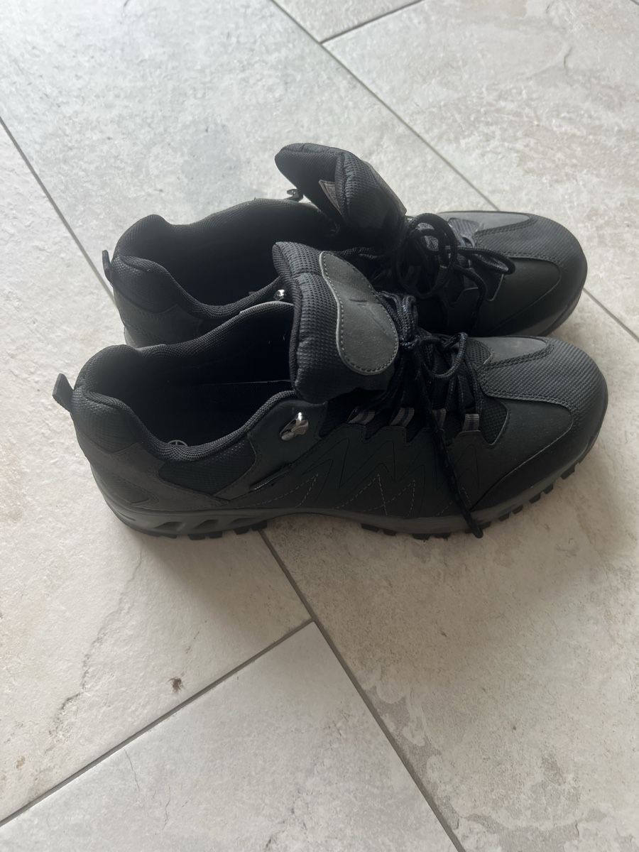 Scarpe da uomo: Crivit Outdoor Schuh Gr.45 neu!!! – Nuovo e nell'imballaggio originale da Seewen SO venduto da Muggi3