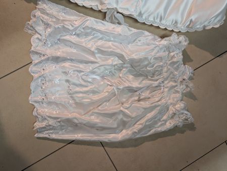 Taufkissen und Taufkleid