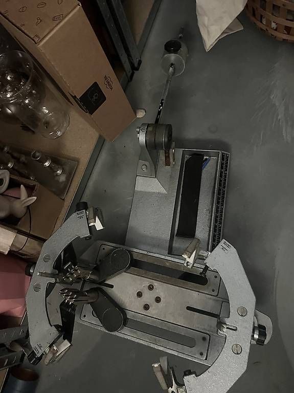 Toutes les machines: Bespannungsmaschine – D'occasion à Aarau par dju_8qcq