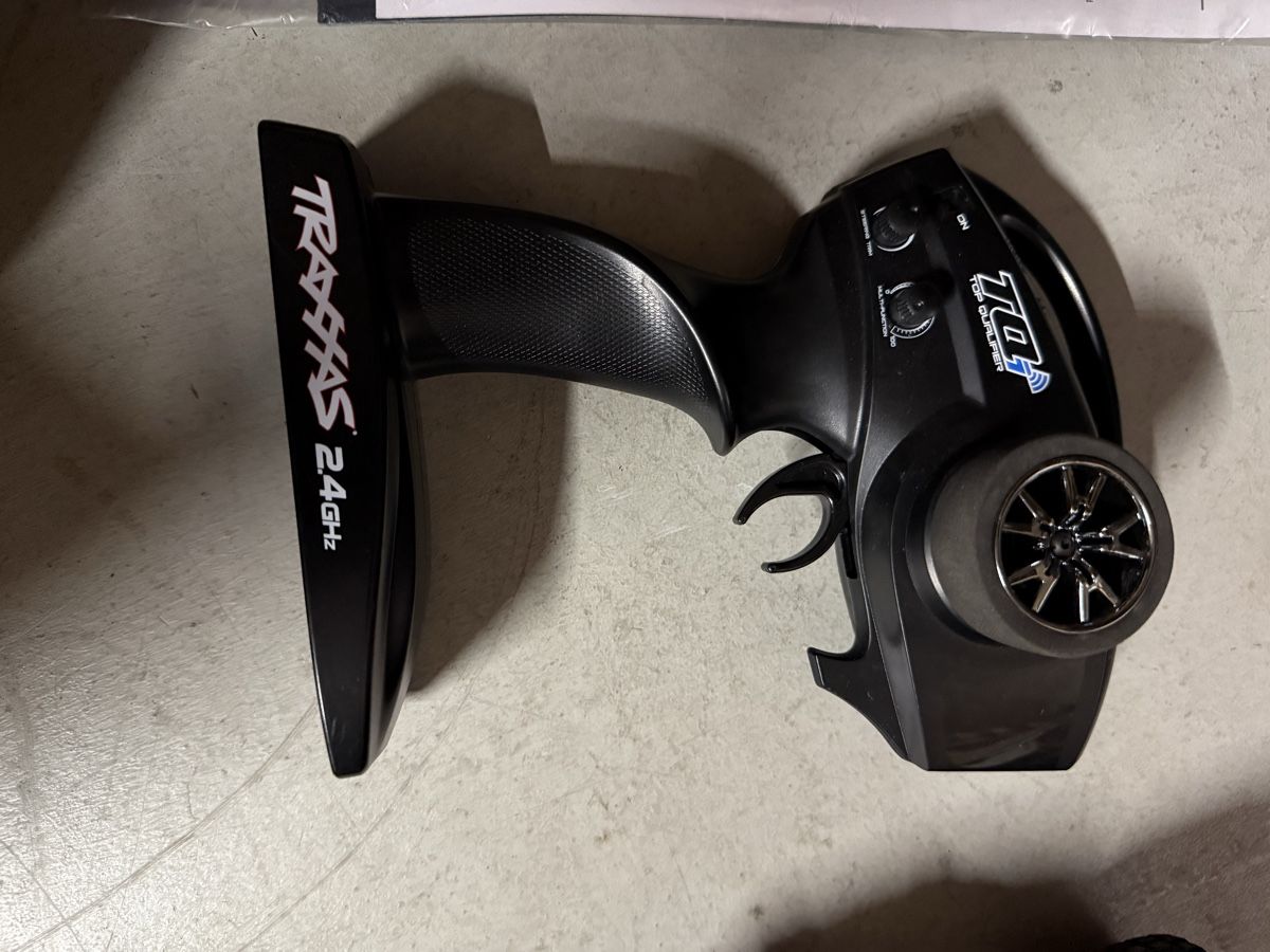 Traxxas Modellismo RC: RC Auto Traxxas Mini XRT 4WD RTR – Usato da Aadorf venduto da Apoly 7