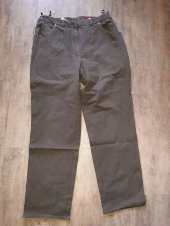 Schöne Hose / Jeans, Grösse 22