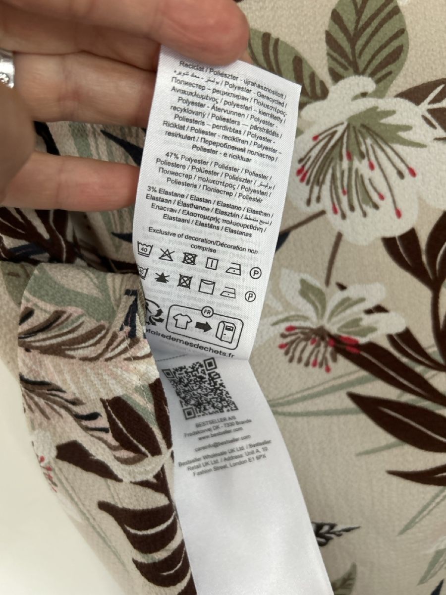 Only Blusen: Bluse von Only, Grösse 38, beige mit Blumenmuster – Neu (gemäss Beschreibung) aus Erlinsbach SO von hallon480 3