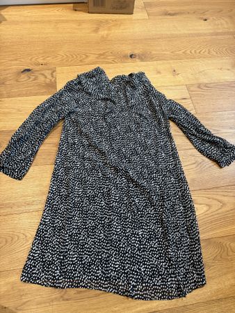 Tara Jarmon Seiden Kleid