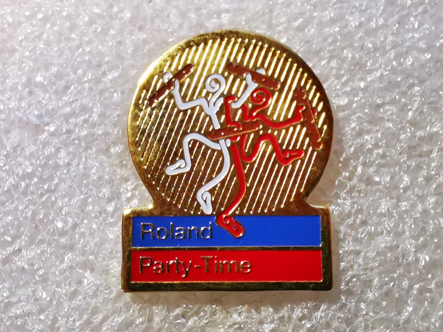 Plaketten & Abzeichen: Ansteckpin 28: Roland AG Murten – Gebraucht aus Oppligen von Pin-Fall-Shop