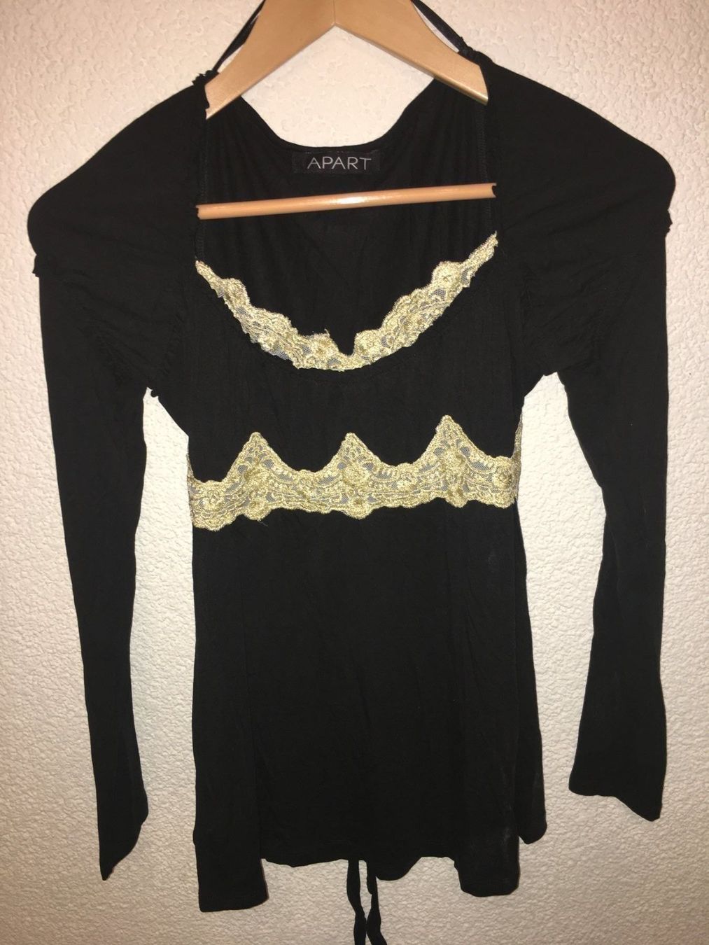 Heine Tuniken: APART Shirt, Gr.38, schwarz mit Spitze – Gebraucht aus Arni AG von Mimo007