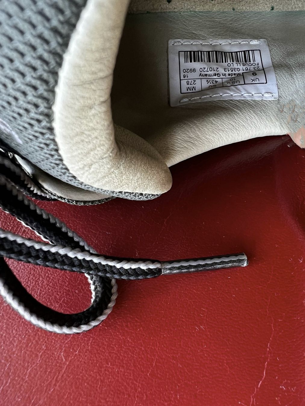 Scarpe da uomo: Lowa Trekkingschuhe Leder schwarz neu – Nuovo e nell'imballaggio originale da Wabern venduto da Dimidami 2