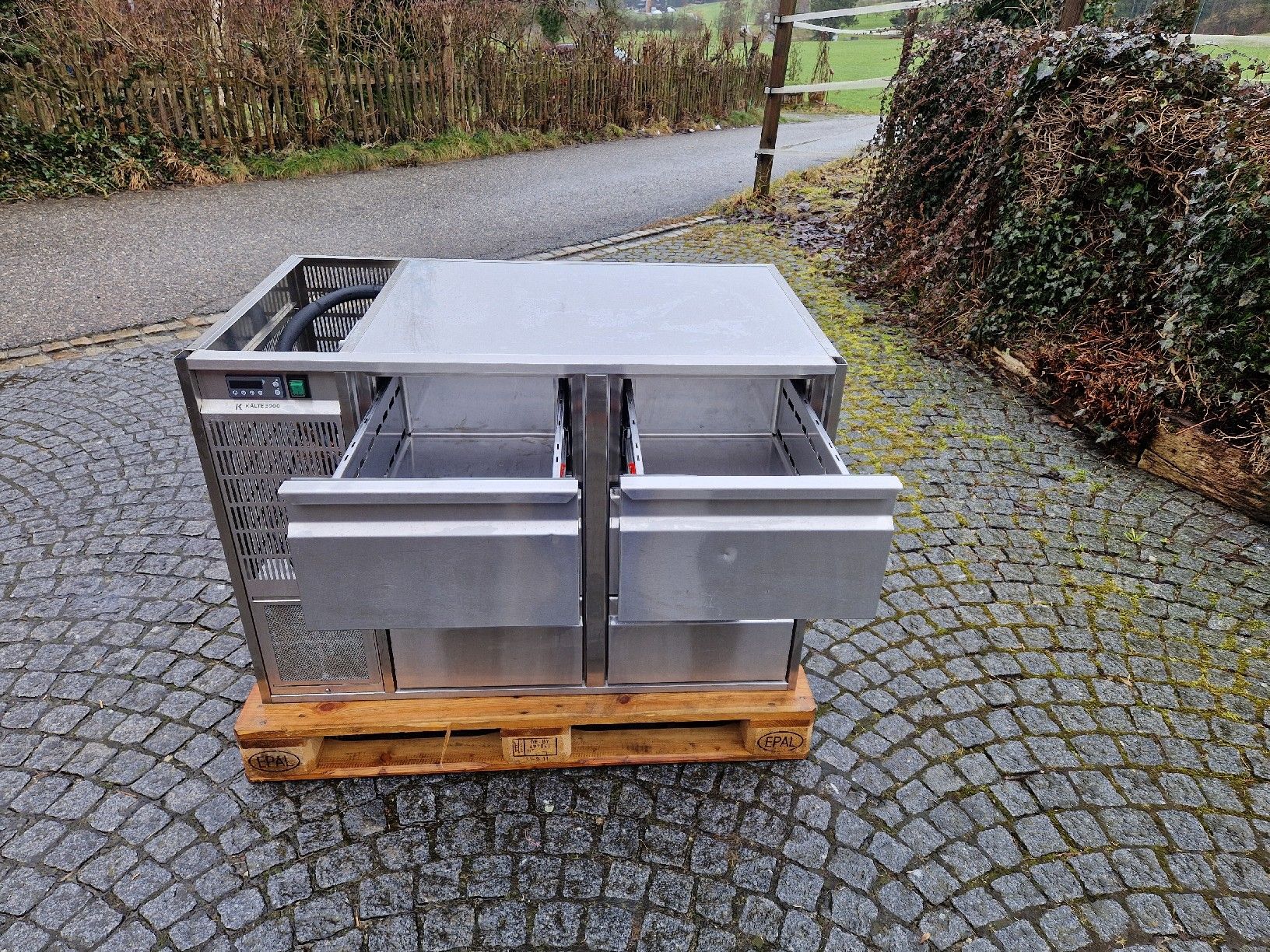 Frigoriferi: Kühlunterbau/ Kühltisch – Usato da Untereggen venduto da Regorittoeg 1