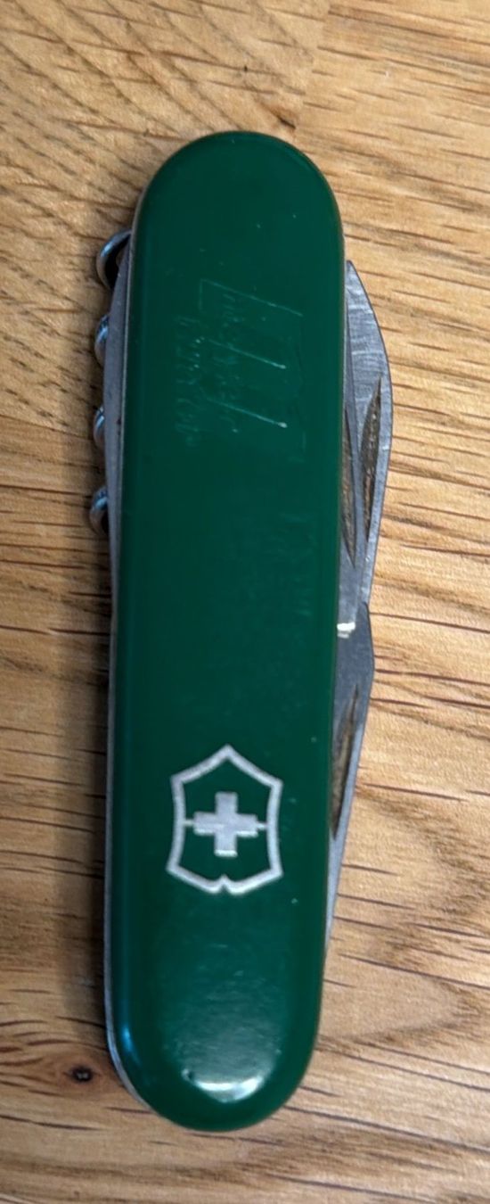Victorinox Coltelli tascabile: MEYER FUTTER VICTORINOX TASCHENMESSER – Usato da Zürich venduto da Frei-Occasionen 5
