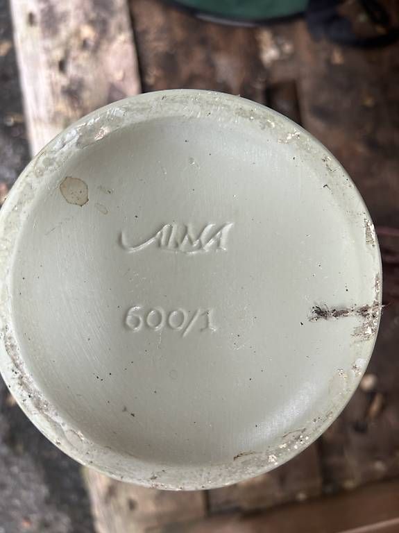 Vasen & Gefässe: Vintage Salbeigrüne Vase – Gebraucht aus Merishausen von Yvili 1