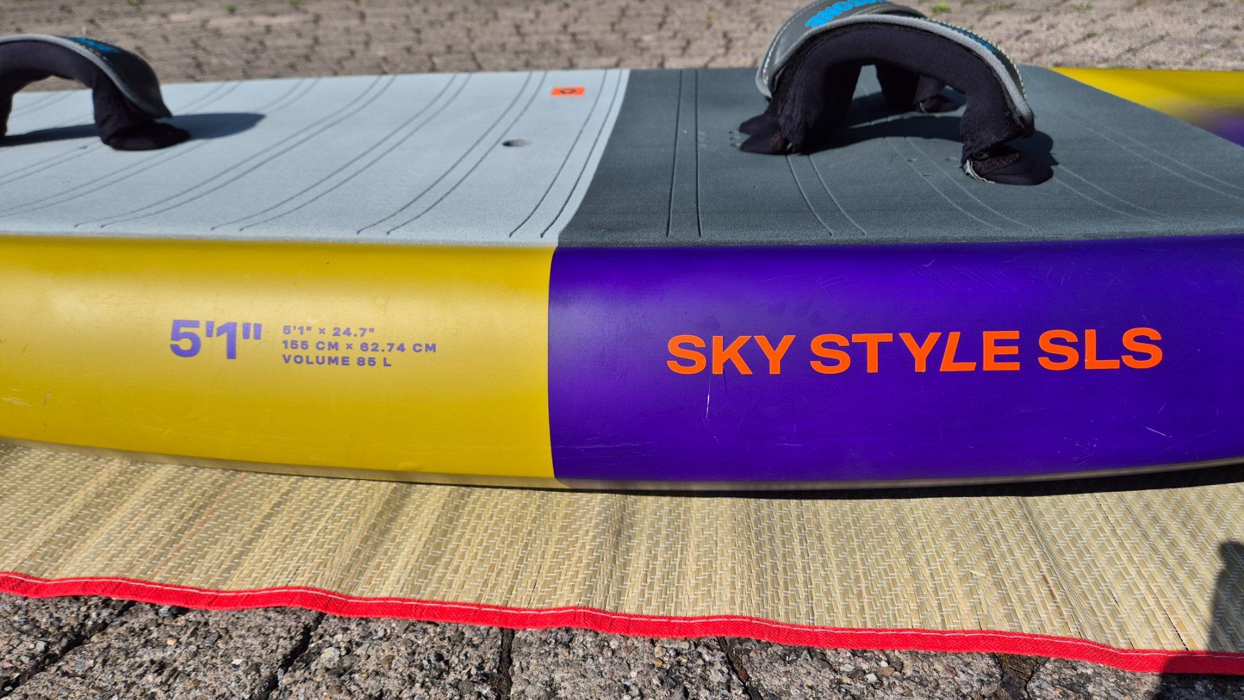 Duotone Planches de surf: Duotone SkyStyle SLS 5'1'' – D'occasion à Hittnau par Silvaplana 1