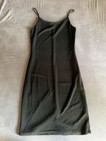 Trägerkleid in Schwarz, Grösse M