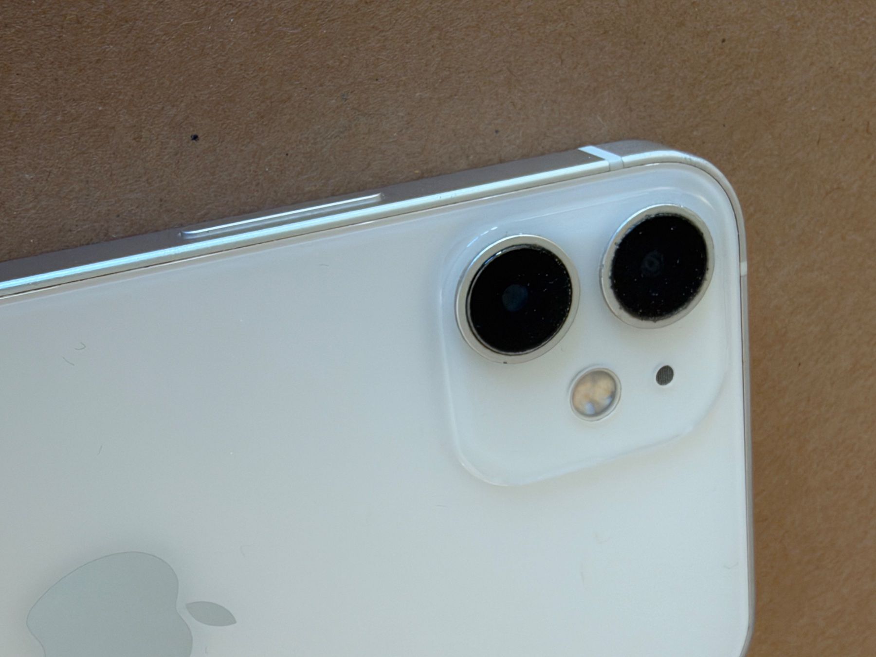Apple Telefoni cellulari / Smartphones: iPhone 12 mini 64GB MGDY3QL/A – Usato da Schlieren venduto da electropolis.ch 2