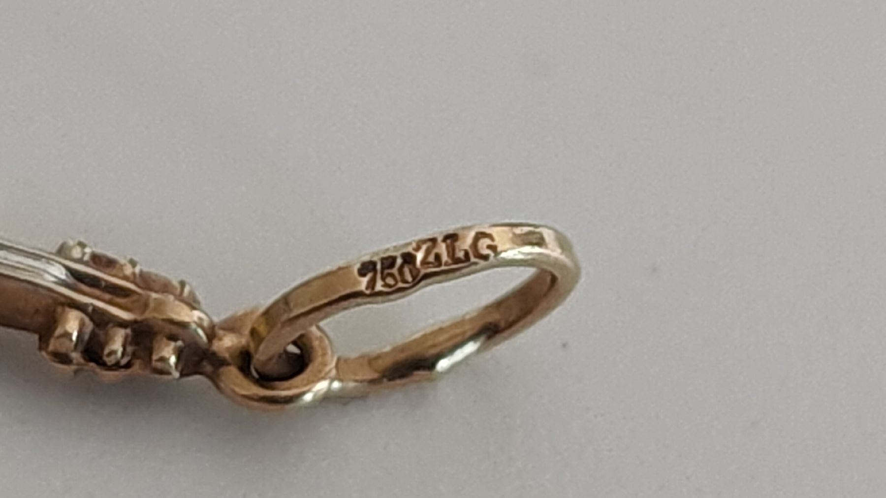 Ciondoli: 750er Goldanhänger Violine  – Usato da Neuenhof venduto da tap_mxt6 5