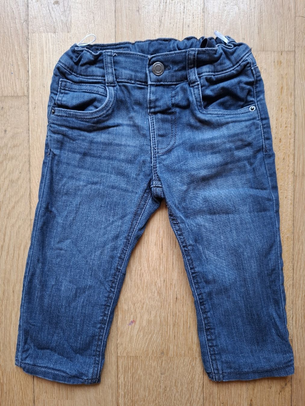 Pantaloni: 3er Set Kinder Jeans Grösse 76 – Usato da Biel/Bienne venduto da AvasTheGreatest 2