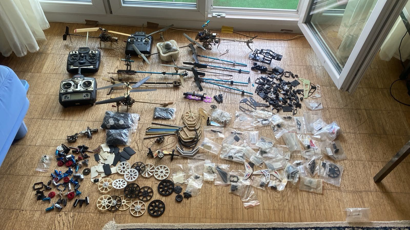 Kits de montage: Viele klein heli erzatsteil – D'occasion à Schaffhausen par Kadiro