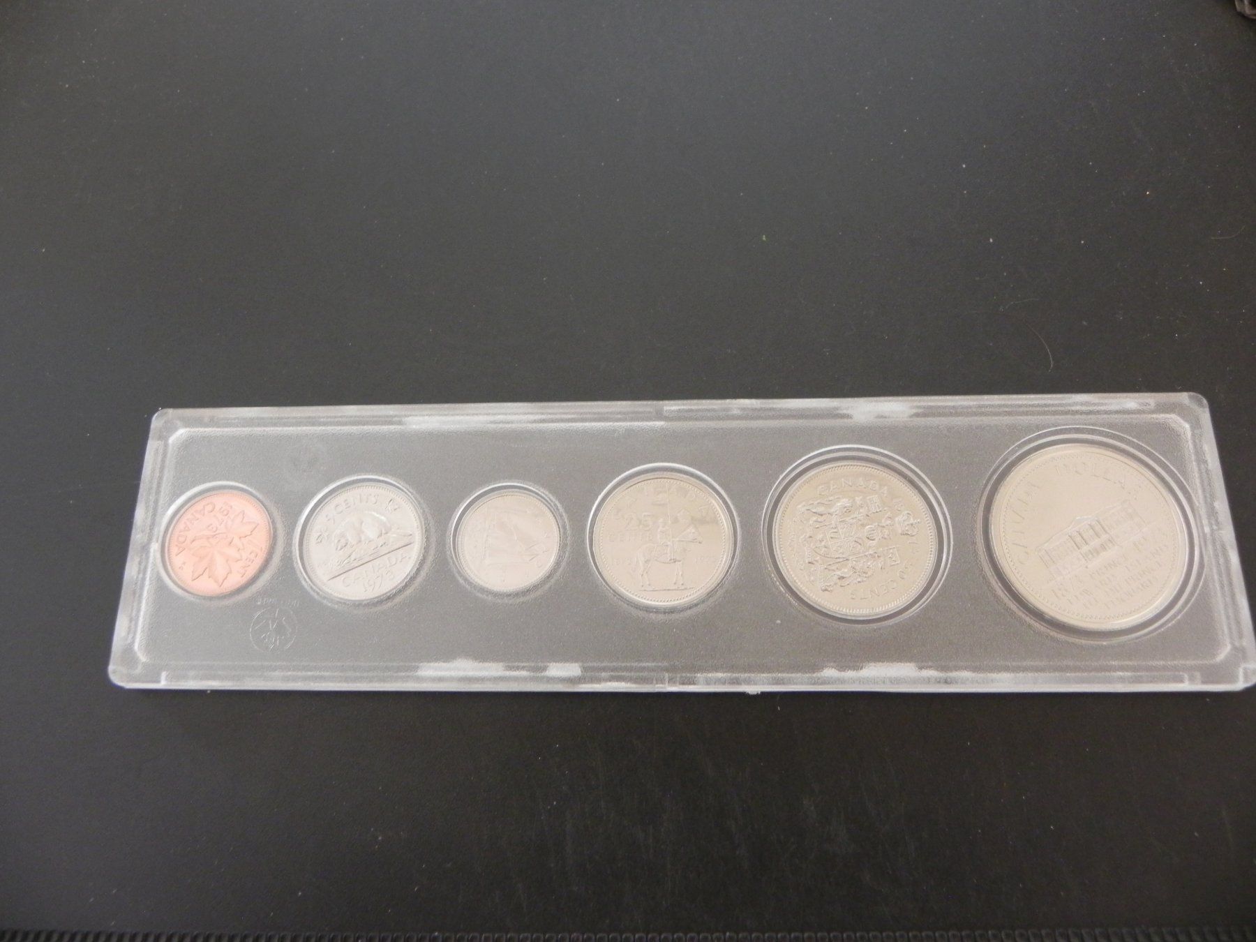 Tutti le monete: Original Münzenset - Mintset- Canada 1973 Proof – Nuovo e nell'imballaggio originale da Biel/Bienne venduto da Gogolozi 3