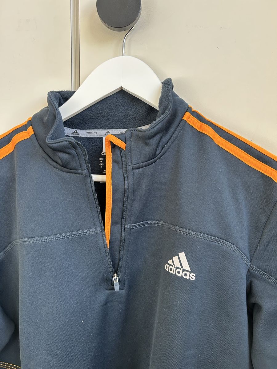 Adidas Maglioni & Felpe: Adidas Sportpullover mit Reissverschluss, Grösse M – Nuovo (secondo la descrizione) da Gondiswil venduto da shaenu