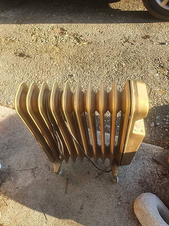 Radiatori: mobiler Heizkörper/ Radiator – Usato da Thun venduto da noah_5fyb