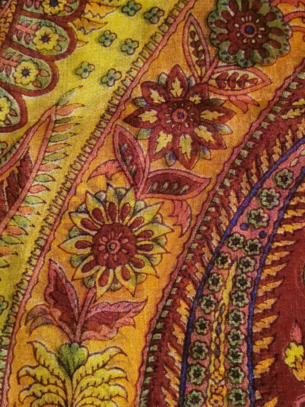 Foulard & Sciarpe: Damen Schal aus Seide – Nuovo (secondo la descrizione) da Schlieren venduto da vlalif 1