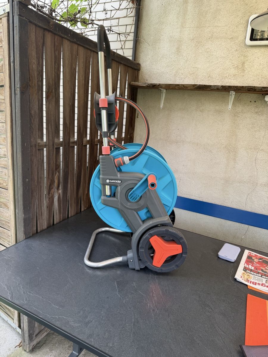 Gardena Tubi & Tubi flessibili: Gardena Schlauchwagen – Usato da Inkwil venduto da Joeggu6