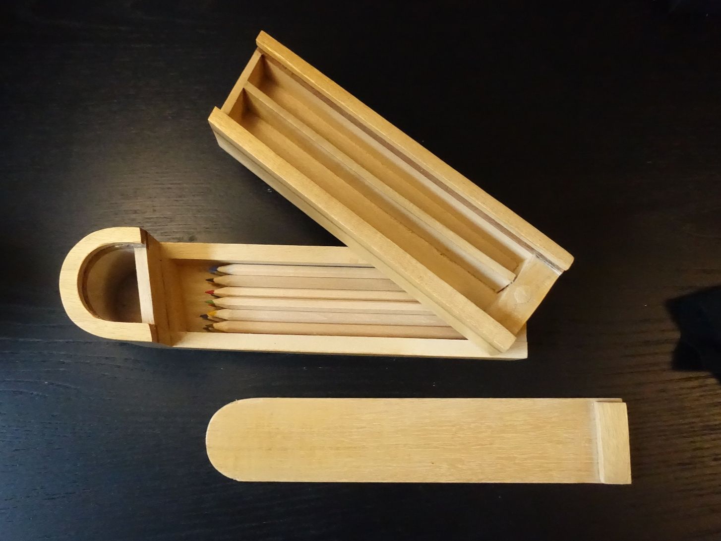 Contenitori & Simili: Bleistiftdose / Dose / Box aus Holz mit speziellen Fächern – Nuovo (secondo la descrizione) da Russikon venduto da Eulenfeder 4