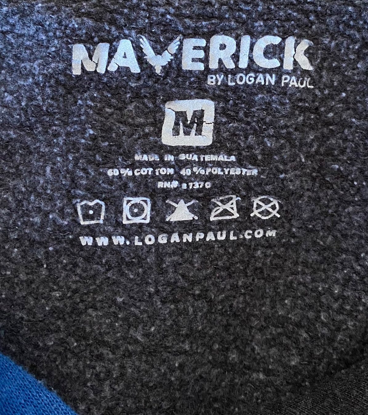 Pullover & Sweatshirts: Logan Paul Maverick Hoodie – Gebraucht aus Oberdiessbach von cor_2nrl 2