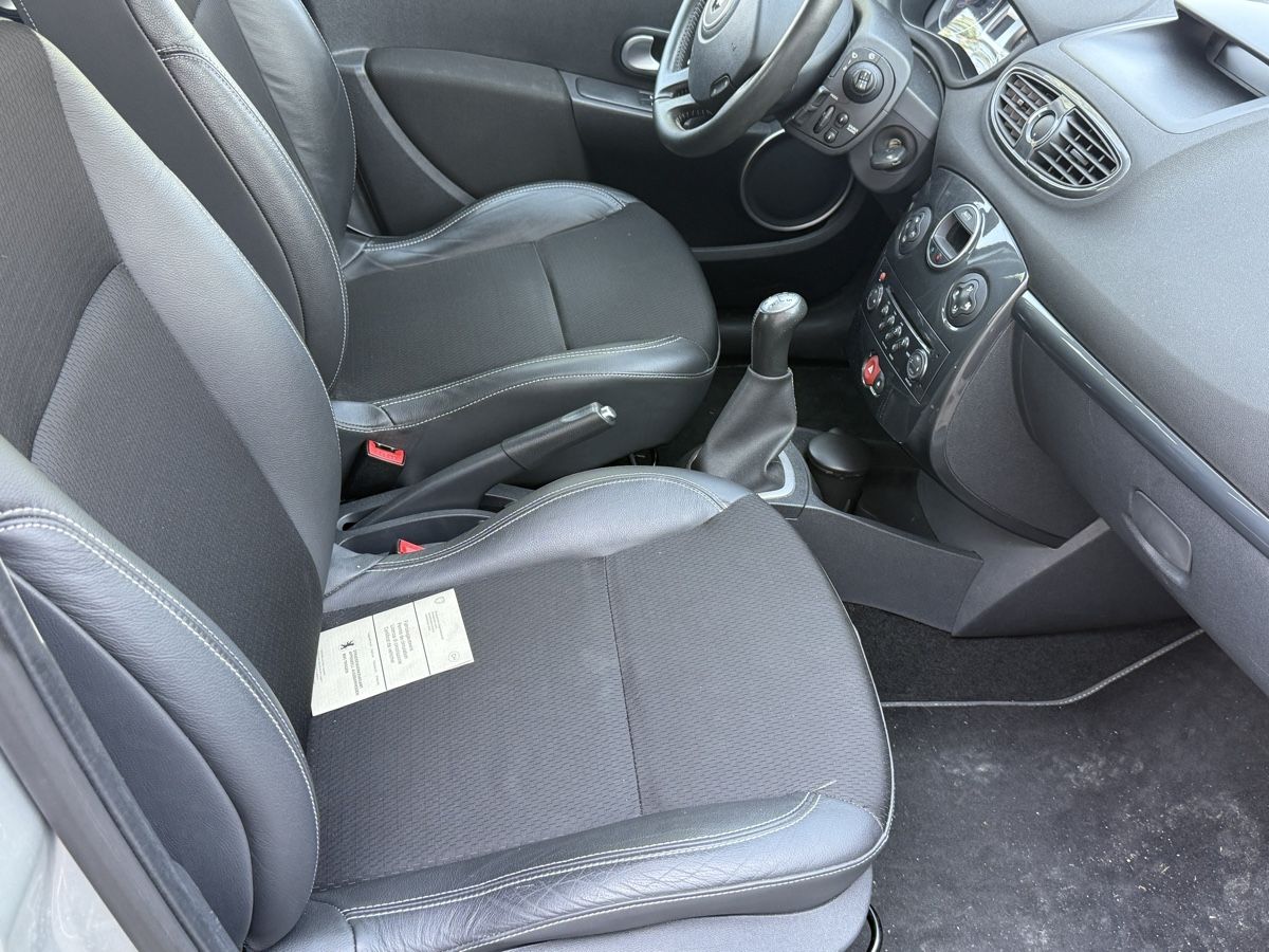 Renault Automobili: Renault Clio 1.6 104632 Km. – Usato da St.Gallen venduto da nouah 8
