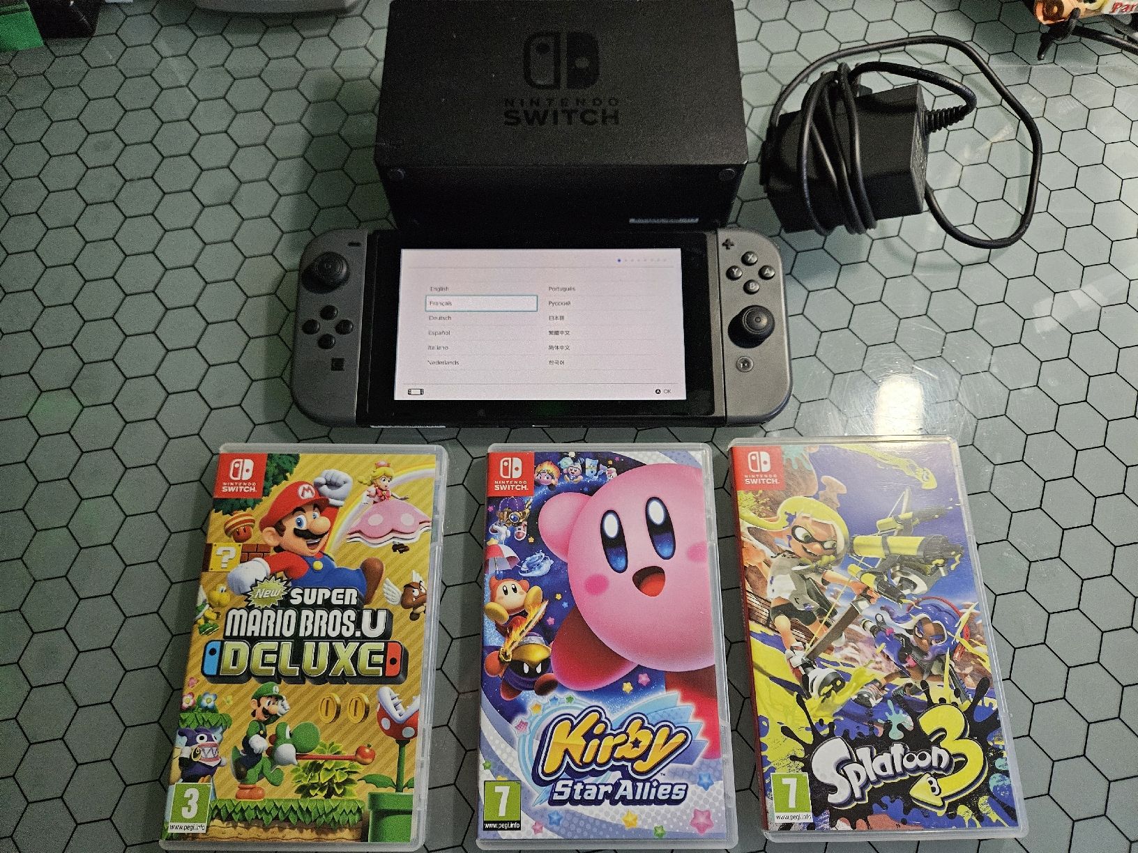 Nintendo Console: Nintendo Switch avec 3 jeux – Usato da Genève venduto da Pedro67