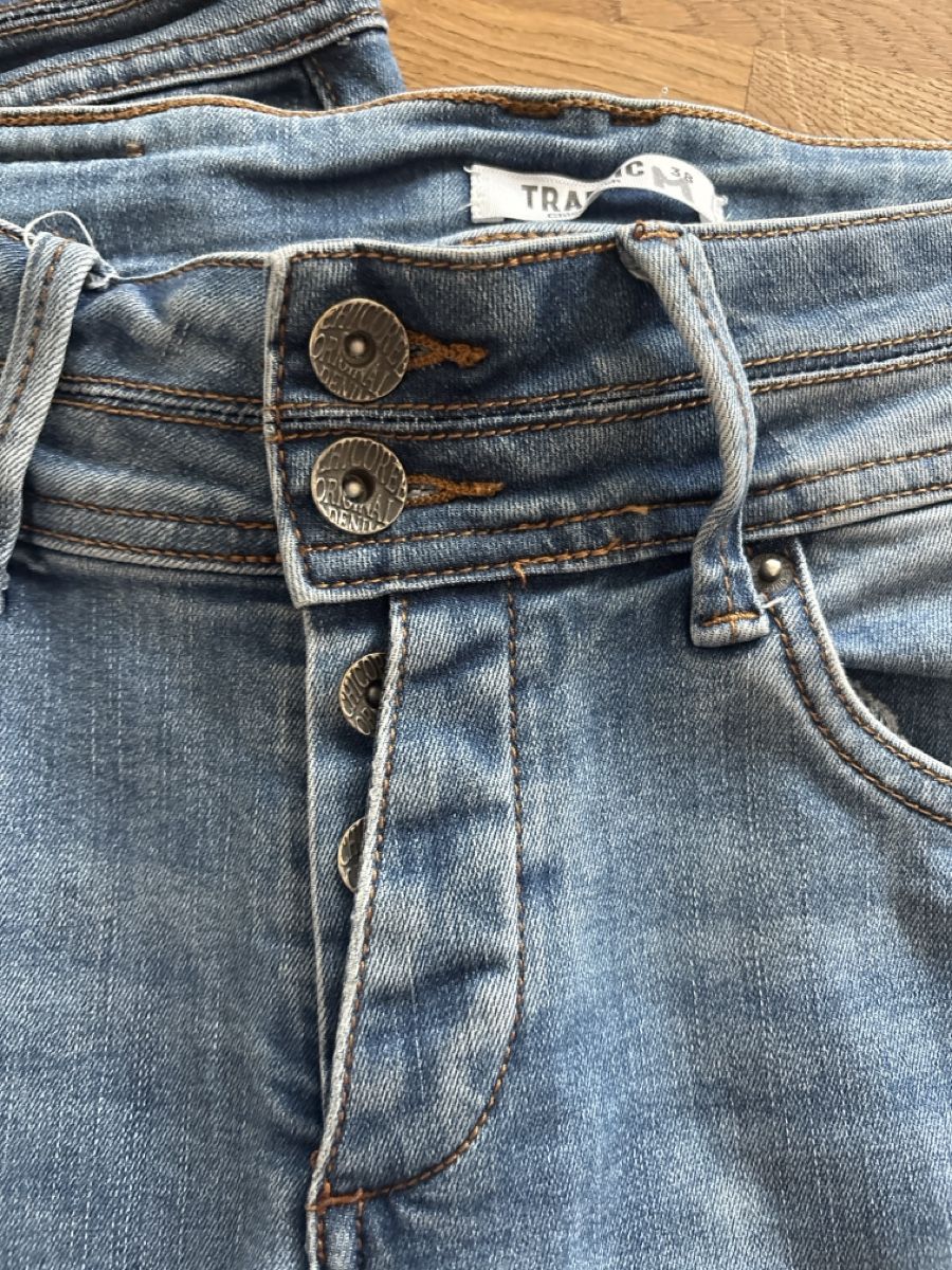 Jeans: Damen Jeans Grösse 38 hell + dunkelblau Chicoree  – Neu (gemäss Beschreibung) aus Berneck von SESSES 3