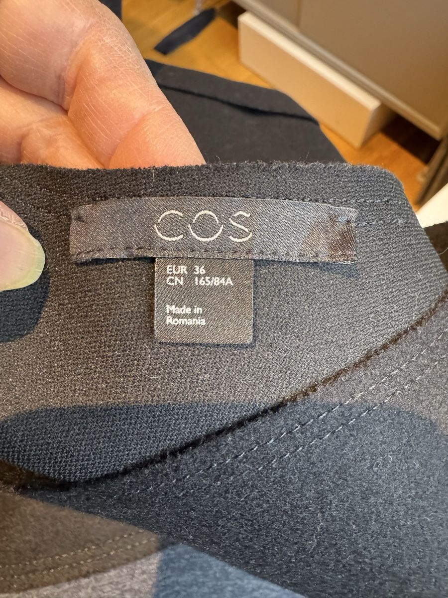Cos Tops: Cos shirt in size 36 – Neu (gemäss Beschreibung) aus Münchenstein von ArleneLM 3