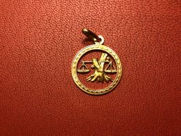 Anhänger ZODIAC Waage aus 18 Karat Gelbgold Au 750