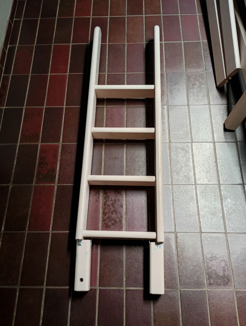 Letti: FLEXA Hochbett Unterbau mit Leiter – Usato da Horw venduto da Astrostar 6