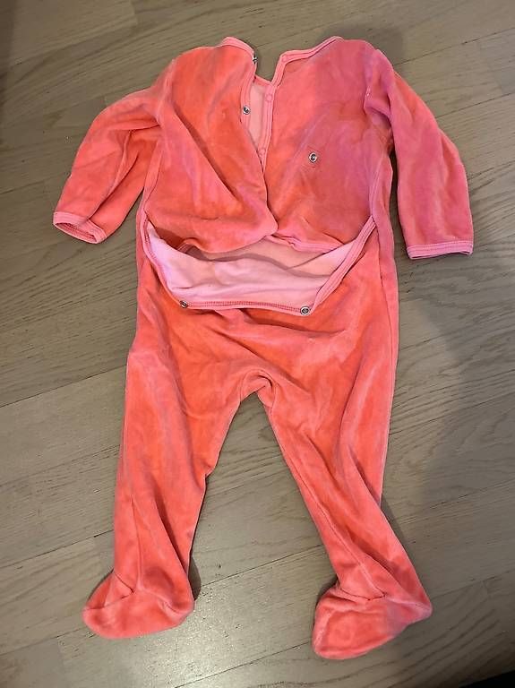 Petit Bateau Pyjamas & Ähnliches: Pyjama petit bateau 9 mois / 71 cm – Neu (gemäss Beschreibung) aus Cointrin von Hellmo 2