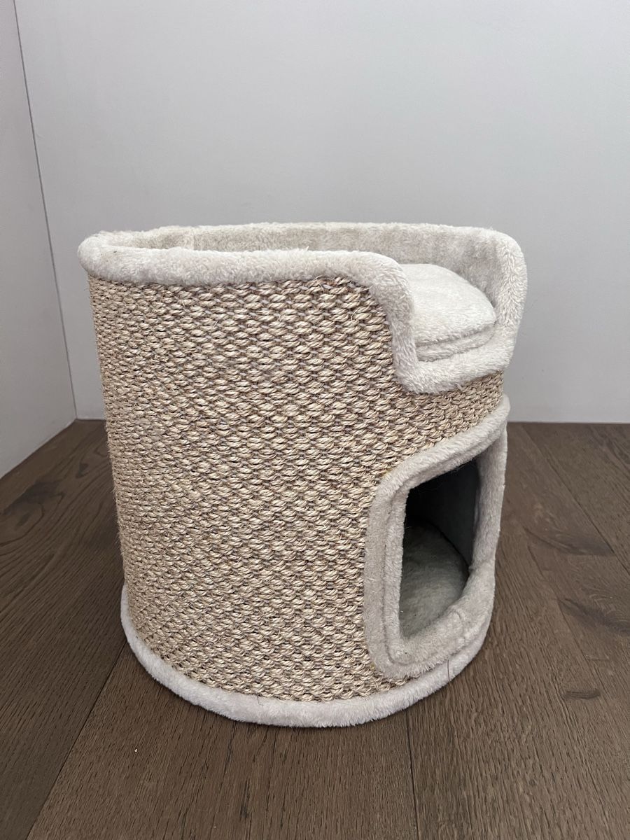 Arbres à chats: Kratzbaum Katzenhaus Beige – D'occasion à Horgen par laurakm 3