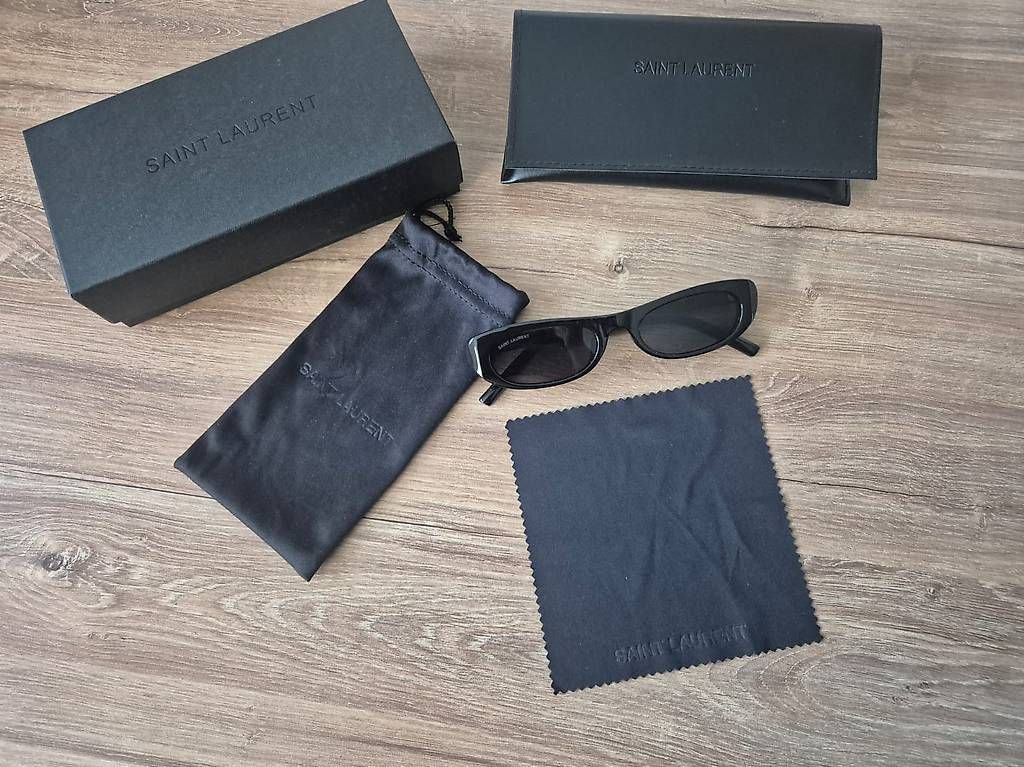 Saint Laurent Occhiali & Lenti: Saint Laurent Sonnenbrille – Nuovo (secondo la descrizione) da Horn venduto da gta93
