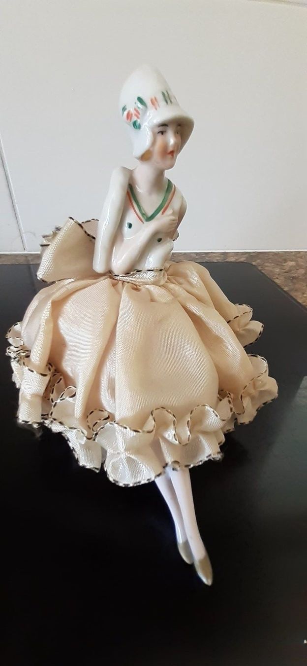 Figuren: Teepuppe antik – Gebraucht aus Mörschwil von antiksalon 8