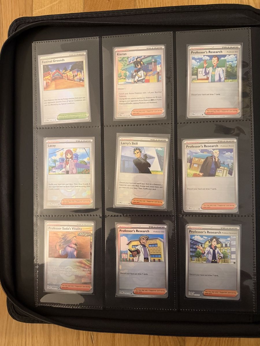 Pokémon Carte collezionabili: Pokémon Prismatic Evolutions Binder + 55 Poké/Masterball – Nuovo (secondo la descrizione) da Windisch venduto da CharizArdi 3