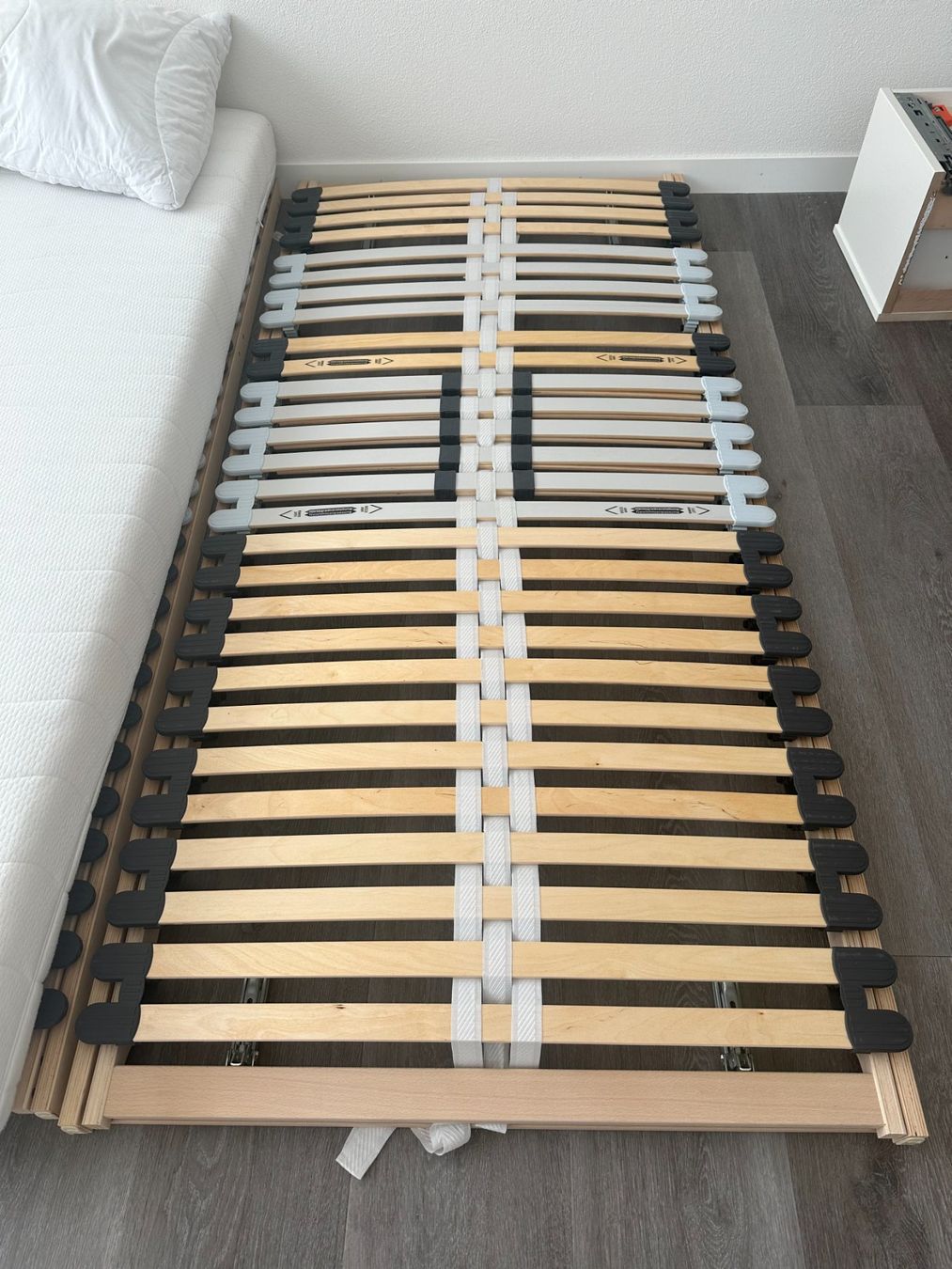 Reti a doghe: Lattenrost verstellbar mit Matratze 90x200 – Usato da Ebmatingen venduto da ezp_6qq6 2