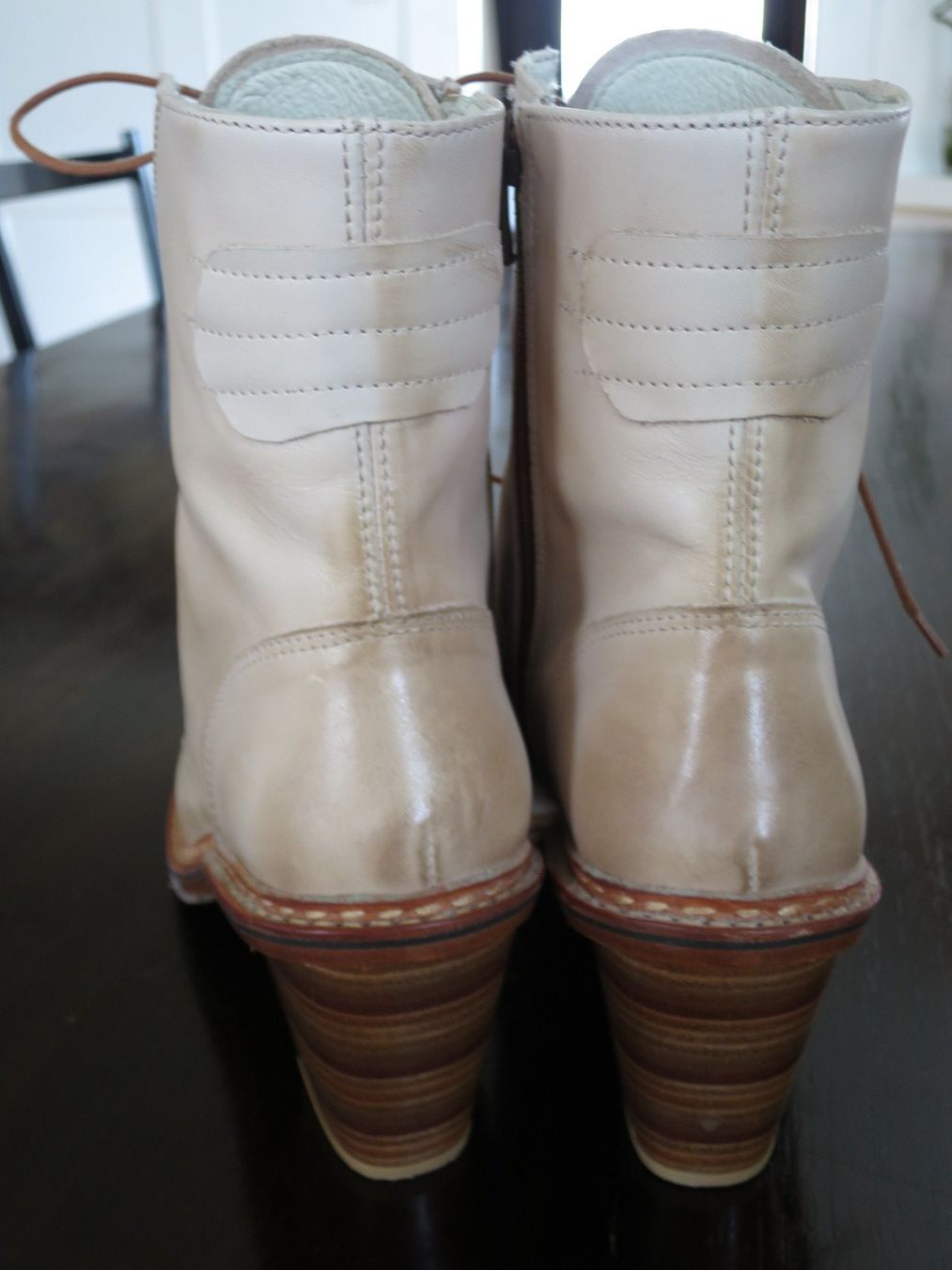 Neosens Scarpe da donna: Neue Stifeletten, beige, Neosense – Nuovo (secondo la descrizione) da Beromünster venduto da Balibon 2