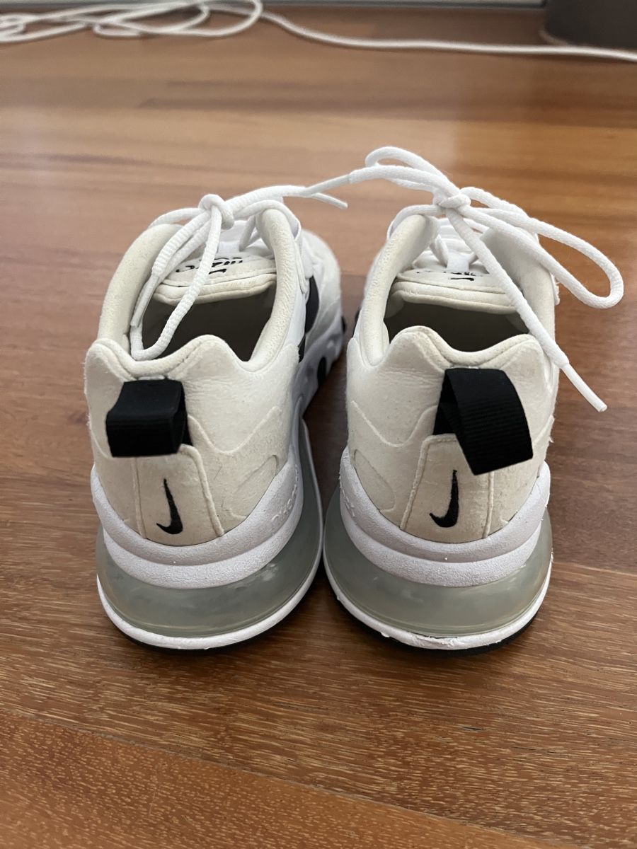 Scarpe da donna: Nike Air Max 270 React blanches – Usato da Stallikon venduto da lasm 2