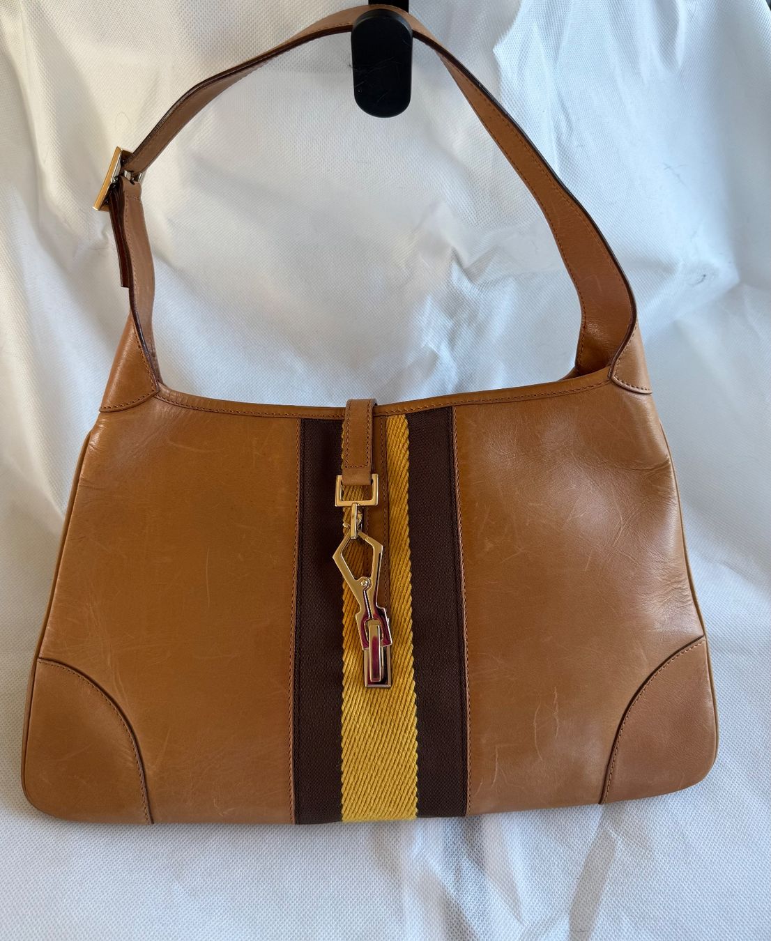 Gucci Altro in  Abbigliamento & Accessori: Sac GUCCI en cuir camel – Usato da Vernier venduto da ley_yqh9 7