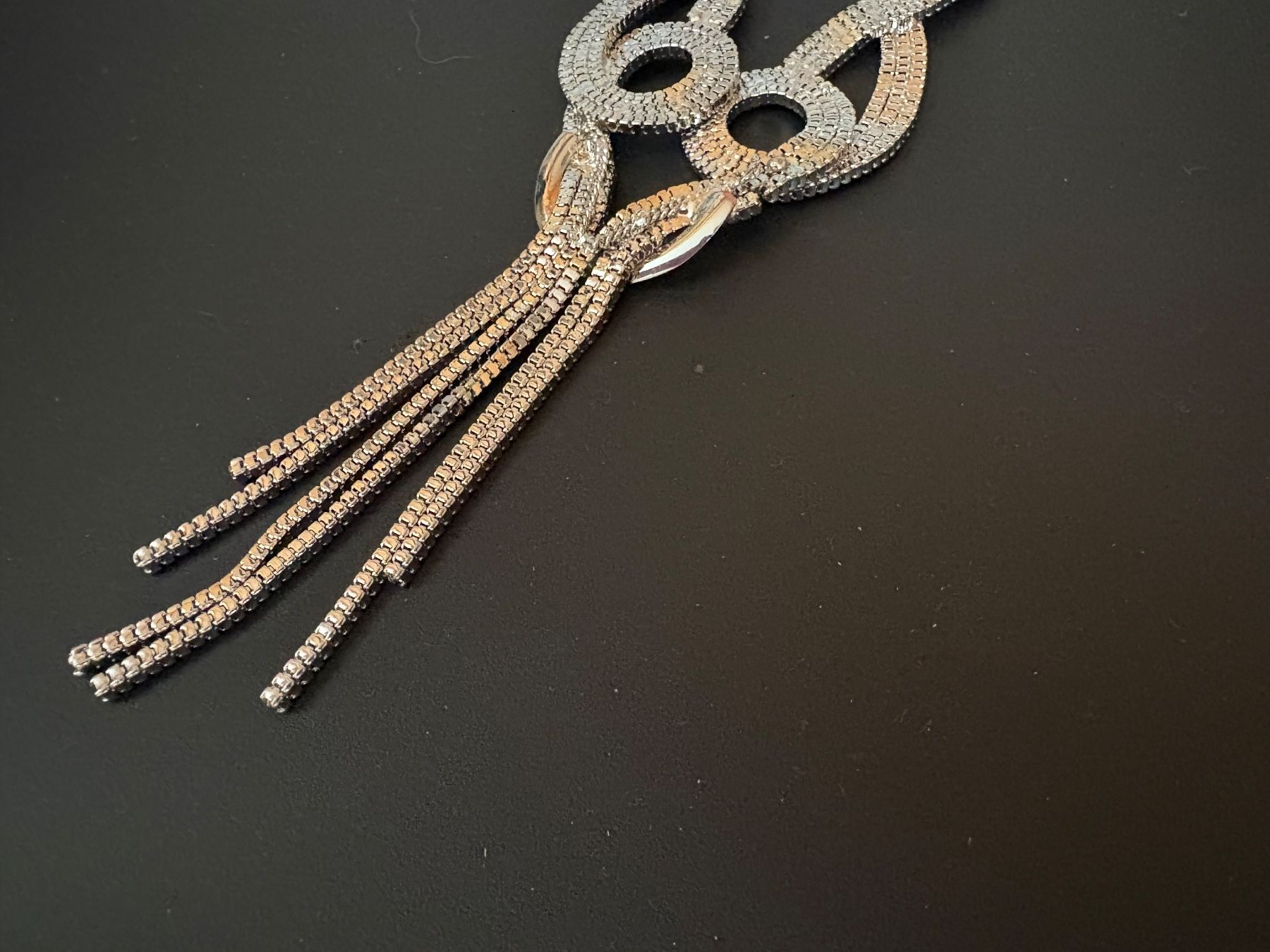 Guess Catenine: GÜSS COLLIER 50 cm Lang, wie neu – Usato da St. Peterzell venduto da verena40 5