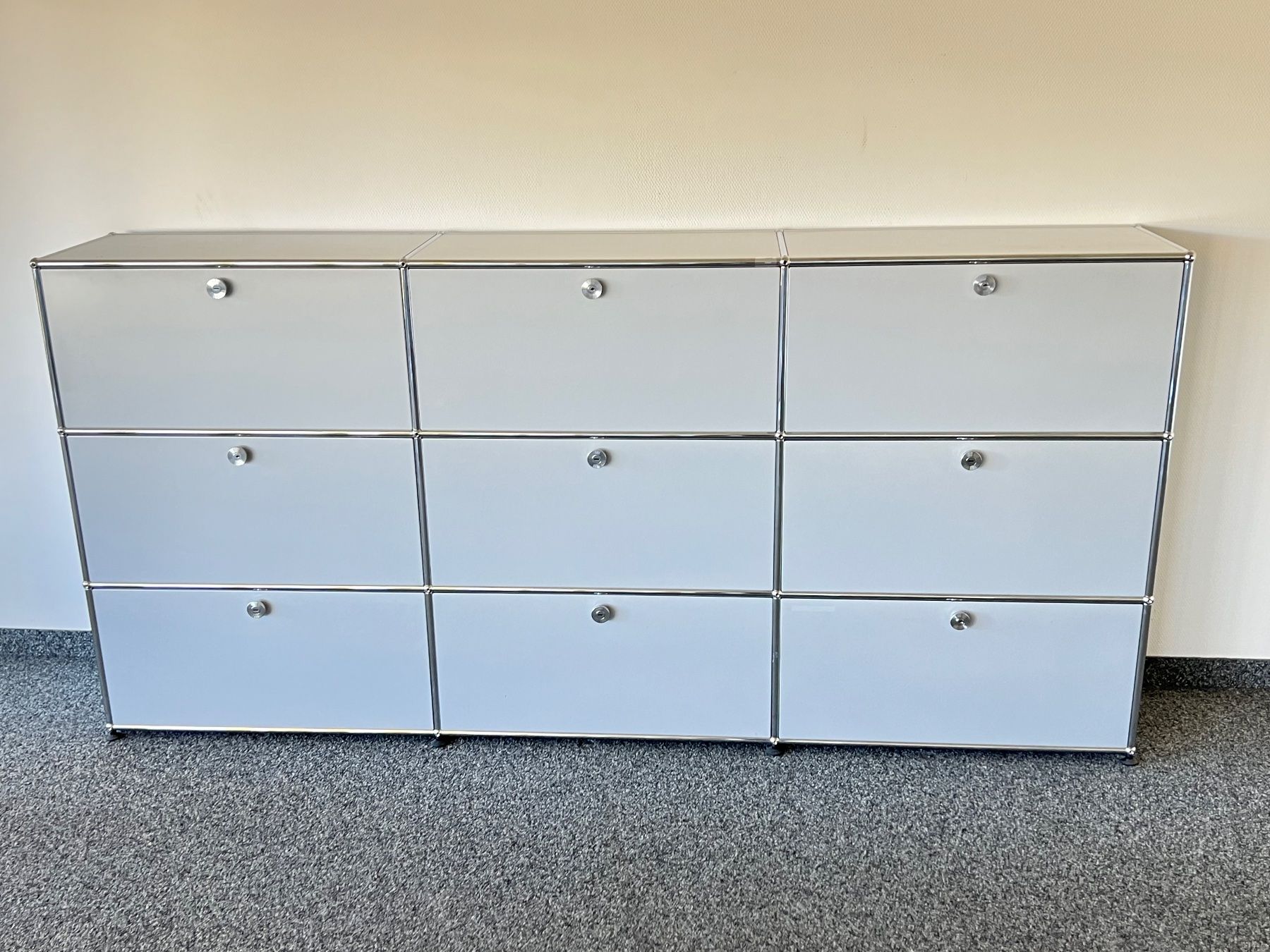USM Kommoden: USM Haller Sideboard Mattsilber 4 Stück – Gebraucht aus Dietikon von Kumar_Occasionen 3