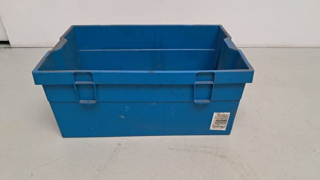 Behälter & Ähnliches: Transportbehälter blau – Gebraucht aus Alpnach-Dorf von Hess-Automobile